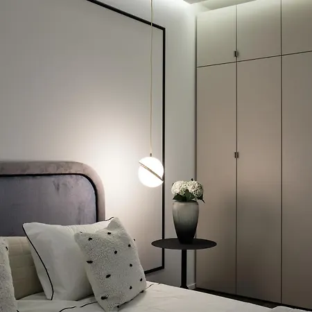 The Amberlyn Отель