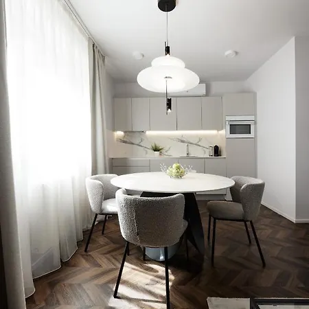 The Amberlyn Hotel Budapest