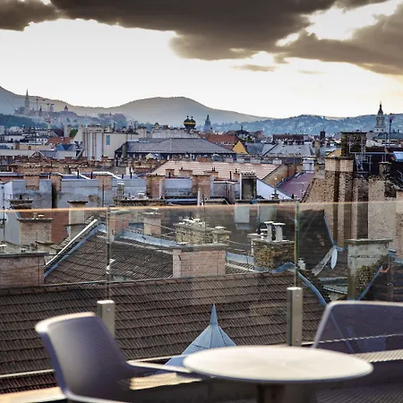 The Amberlyn Hotel Budapest