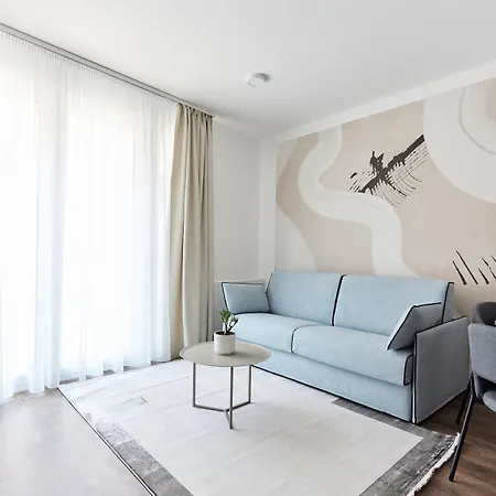 The Amberlyn Hotel 4*