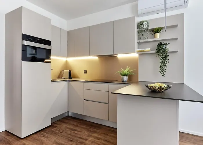 Hotel The Amberlyn 4*