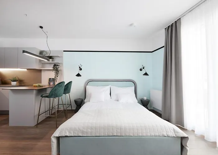 The Amberlyn Hotel 4*