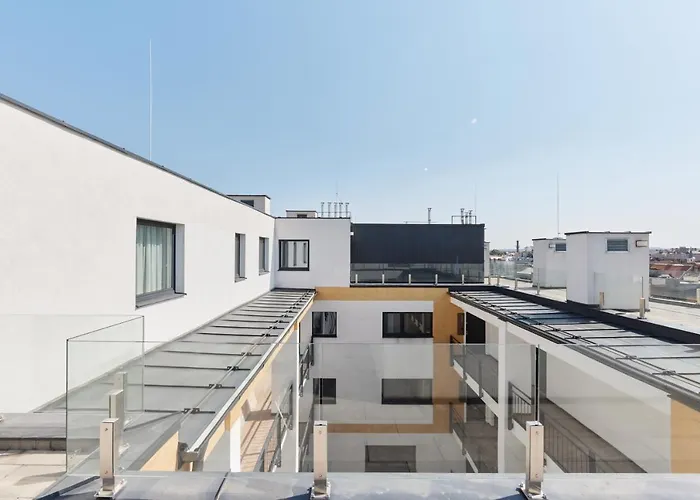 The Amberlyn Hotel 4*